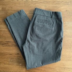 Loft Outlet gray skinny ankle pants size 10 Petite